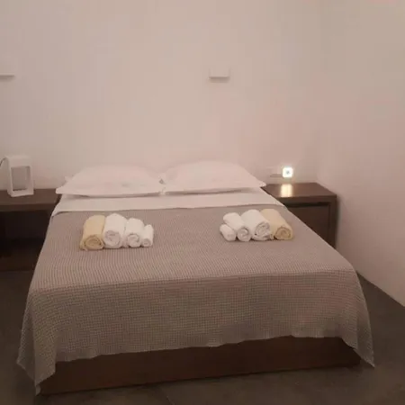 Very Welcoming And Cozy In Santorini * Fira (Santorini)